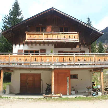In Abondance Valley With Stunning Views Châtel